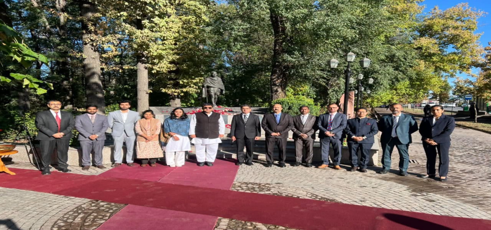 On the occasion of Gandhi Jayanti and International Day of Non-Violence,  Ambassador Singh, Ms. Richa Rao, Team India members and Kyrgyz Friends of India paid floral tributes at the statue of Mahatma Gandhi located at ‘Mahatma Gandhi” Memorial Complex, Bishkek
